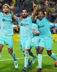 开云官方入口-巴萨新年开门红却毫无喜气为什么？