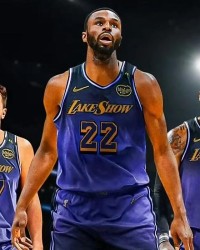 美媒模拟三方六人大交易！湖人有希望得到威金斯吗？